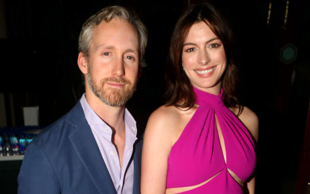 There’s A ‘Creepy’ Theory That Anne Hathaway’s Husband Is William Shakespeare