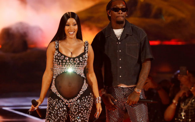 Cardi Shows Off Vid off Baby #2 Kicking